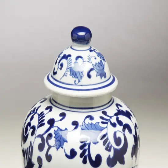 AA Importing 59777 10 Inch Blue And White Ginger Jar {4}
