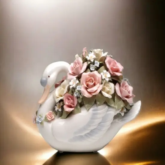 Ceramic Large Swan With Flowers Music Box, Home D&eacute;cor, Gift for Her, Gift for Mom, Wedding Gift {1}