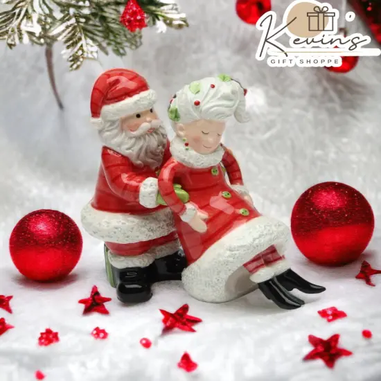 Ceramic Mrs. Claus I've Got Your Back Salt & Pepper Shakers, Home D&eacute;cor, Gift for Her, Gift for Mom, Kitchen D&eacute;cor, Christmas D&eacute;cor {1}