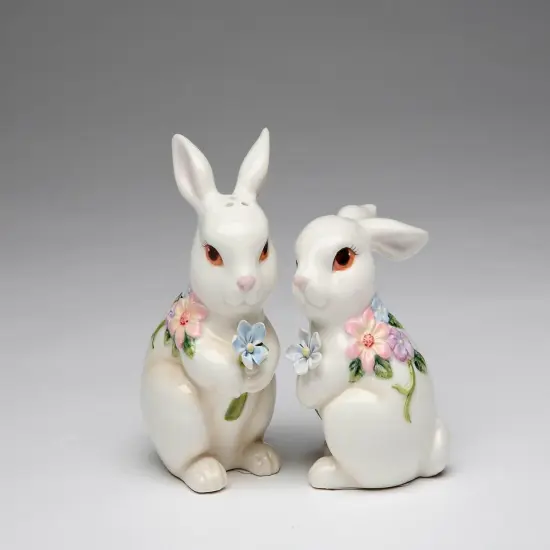 Easter Rabbits Holding Flowers Salt and Pepper Shakers, Home D&eacute;cor, Gift for Her, Gift for Mom, Kitchen D&eacute;cor, Spring D&eacute;cor, Easter D&eacute;cor {4}
