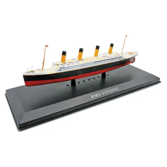 Collections Etc RMS Titanic 1:1250 Scale Die-Cast Model {4}