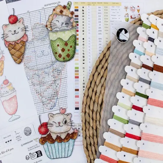 Summer Kitties Kit L8089 Counted Cross Stitch Kit {6}