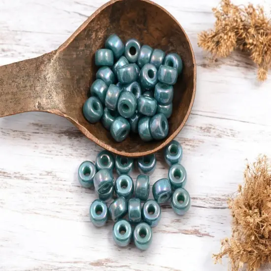 20g Green Turquoise Nebula 2/0 Matubo Beads {4}