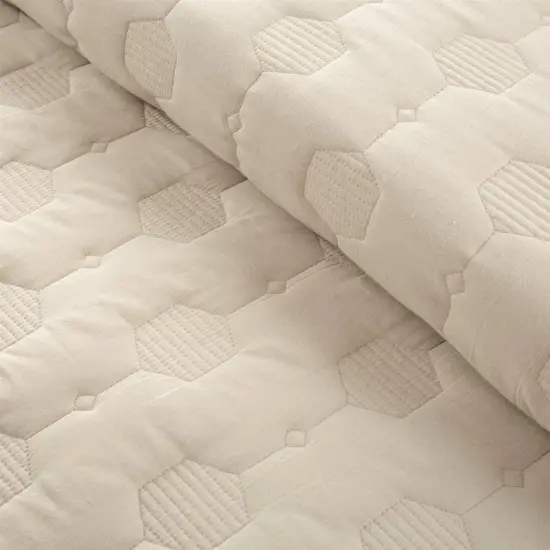 3 Piece Reversible Lightweight Comforter Cotton Quilt Set with Embroidered Honeycomb Design {3}