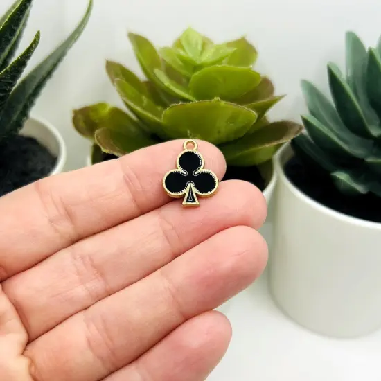 1, 4, 20 or 50 Pieces: Black Playing Card Club Charms {2}