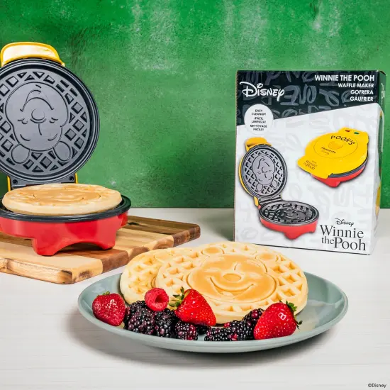 Uncanny Brands Disney Winnie the Pooh Waffle Maker {4}