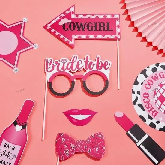 25 Pcs Valentine's Day Bachelorette Photo Booth Props, Funny Cowgirls Bride's Last Ride Selfie Photobooth Props, Creative Party Decoration Supplies {2}