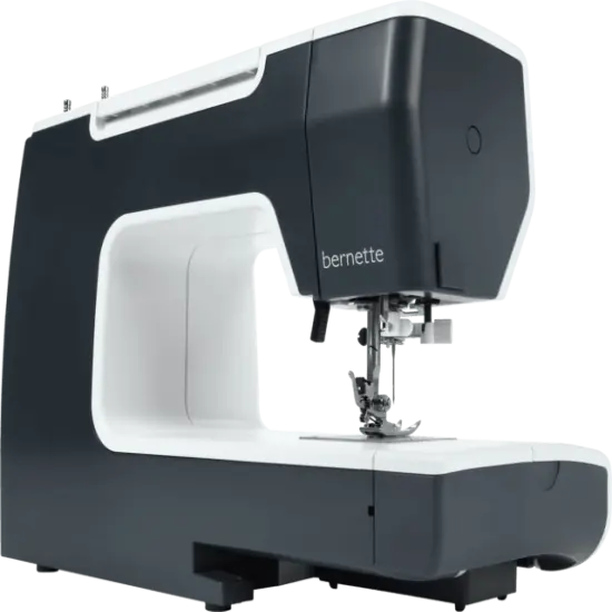 Bernette 35 Sewing Machine {5}