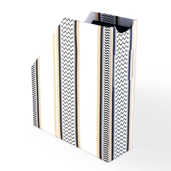 Paper Magazine Holder {4}