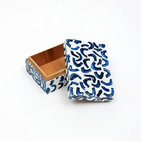 Decorative Multipurpose Storage Box/Jewelery Organizer - 6" X 4" Blue and White {4}