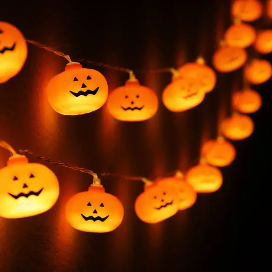 Halloween Pumpkin String Lights - 20 LED 9.8ft 3D Cute Waterproof Orange Jack-O-Lantern Battery Operated Lights, 2 Modes Steady/Flickering Lights for Indoor Outdoor Decor Party Decorations {2}