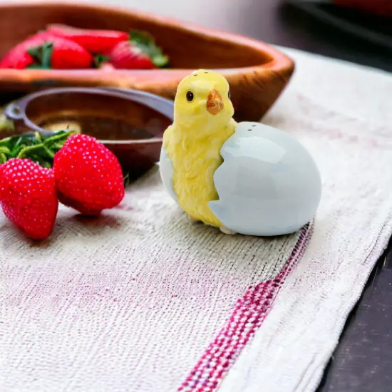 Ceramic Baby Chicken Hatching from Egg Salt & Pepper Shakers, Home Décor, Gift for Her, Gift for Mom, Kitchen Décor, Farmhouse Decor {2}