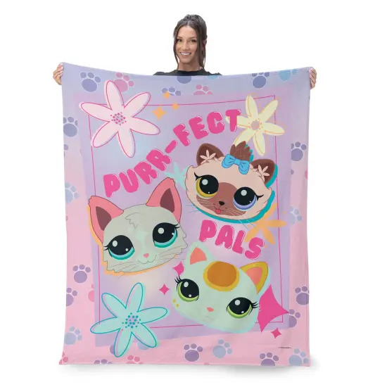 Hasbro Littlest Pet Shop Silk Touch Sherpa Throw Blanket Purr-fect pals {2}