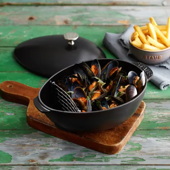 STAUB Cast Iron 2-qt Mussel Pot {3}
