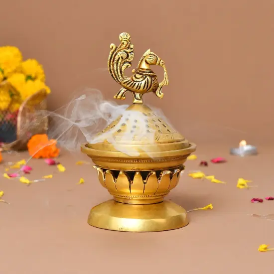 Brass Incense Dhoop Burner Aroma for Prayer Puja Meditation Spiritual Events Dhoopam for Havan Rituals Dhooni - Diwali Decoration Loban Dhoop Dani for Temple Home Prayer Room (6.2x3 Inches) {2}