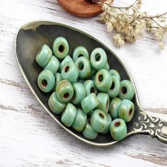20g Green Turquoise Travertine 2/0 Matubo Beads {4}