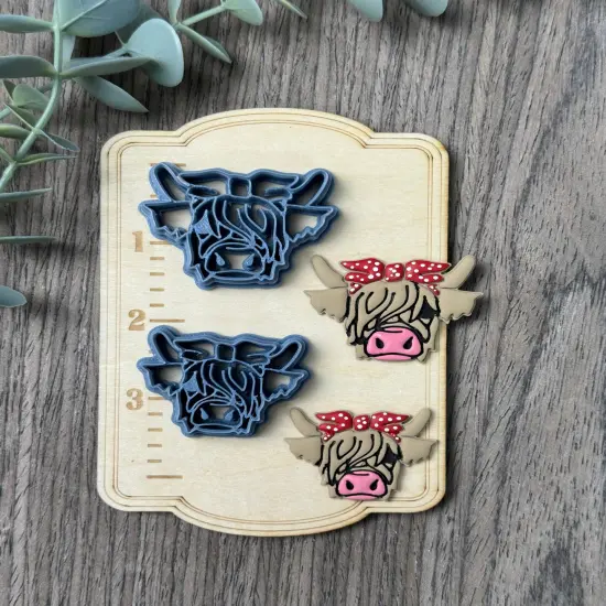 HIGHLAND COW BANDANA | FARM ANIMAL | CLAY CUTTER {1}