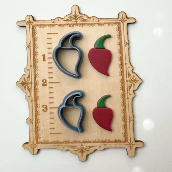 SPICY PEPPERS | SMUT | FOOD | CLAY CUTTERS {1}