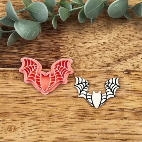 BAT SPIDERWEB WINGS | HALLOWEEN 2023 | CLAY CUTTER {1}
