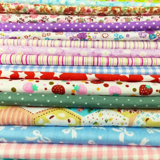 200pcs 4 x 4 inches Cotton Craft Fabric Bundle Squares (10cmx10cm) {3}