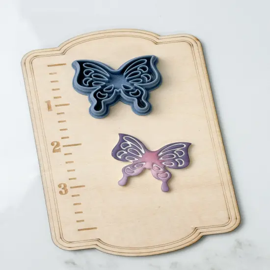 FLUTTERS BUTTERFLY CLAY CUTTER {1}