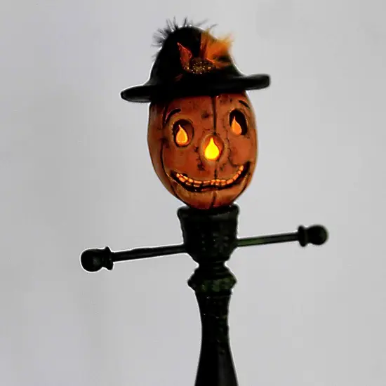 Charles Mcclenning 14.5 Inch Larry The Lamp Post Halloween Figurine , Lightweight Halloween Decor Halloween Multicolored {4}