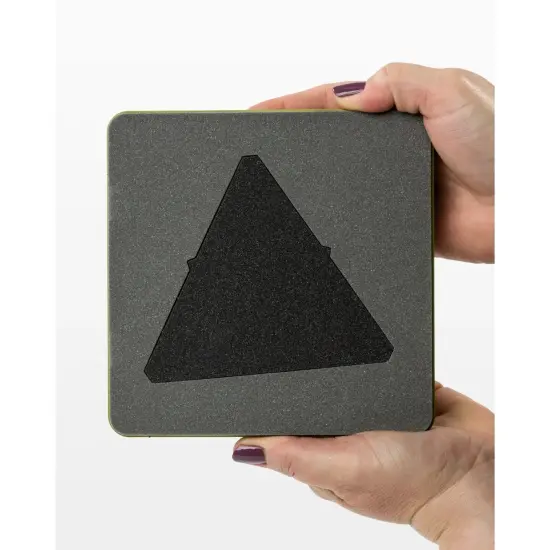 GO! Equilateral Triangle-4 1/2" Sides (4 1/4" Finished) Die {4}