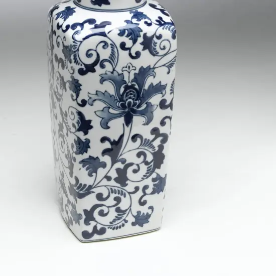 AA Importing 59702 Square Blue And White Vase {3}