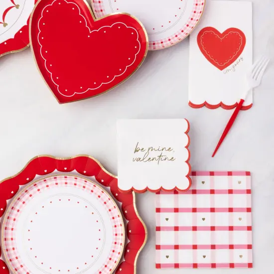 ELEGANT VALENTINE PLAID DINNER NAPKINS {3}
