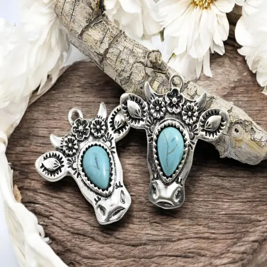 *5* 41x38mm Antique Silver w/Turquoise Boho Floral Cow Head Pendants {2}