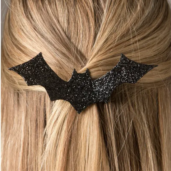 GOING BATTY HAIR CLIP {2}
