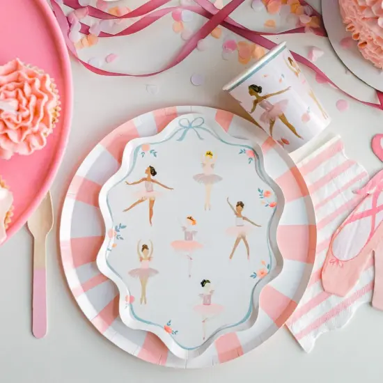BALLERINA THEMED PARTY PLATES {2}