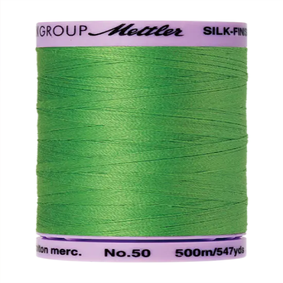 Light Kelly (9104-1099) | Silk-Finish Cotton 50wt (500M / 547Y) | Mettler Thread {1}