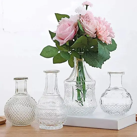 4 Clear Vintage Glass Flower VASES Decorative Table Centerpieces Party Events {3}