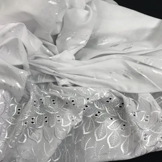 1 Yard White Single Side Embroidered Eyelet Fabric 80% Polyester 20% Cotton 43/44 Wide {2}