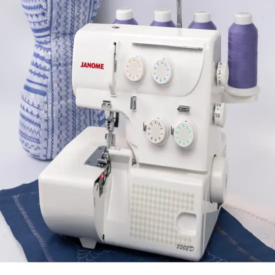 Janome 8002D Serger Machine {6}