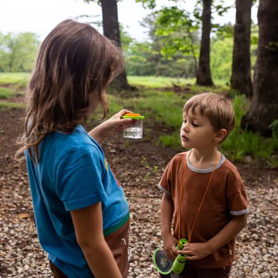 HABA Terra Kids Beaker Magnifier with Two Magnifying Lenses for STEM and Outdoor Learning Multicolor {5}