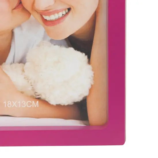 Northlight Rectangular &ldquo;Friends&rdquo; Wall Collage Photo Frame - 28.75&rdquo; - Pink {7}