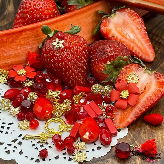 Jesse James Beads Strawberry Rhubarb Mini Bead Mix {1}