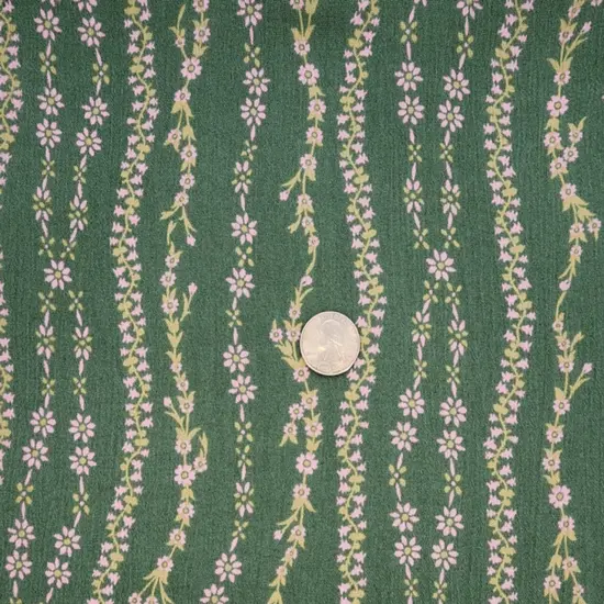 1 Yard Soft Crinkle Rayon Fabric in Dark Ivy &ndash; Lightweight, 50/52&rdquo; Width {3}