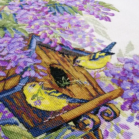 Wisteria K-137 Counted Cross-Stitch Kit {3}