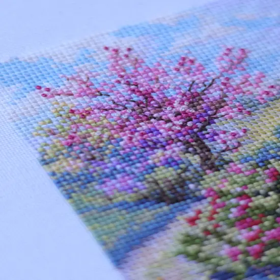 Spring K-268A Counted Cross-Stitch Kit {5}