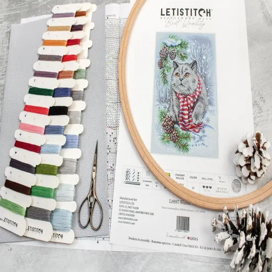 Winter Cat L8997 Counted Cross Stitch Kit {5}