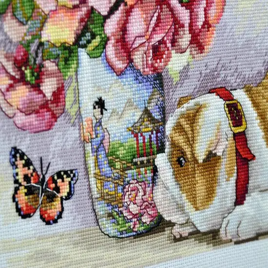 Bulldog and Buterflies K-94 Counted Cross-Stitch Kit {3}