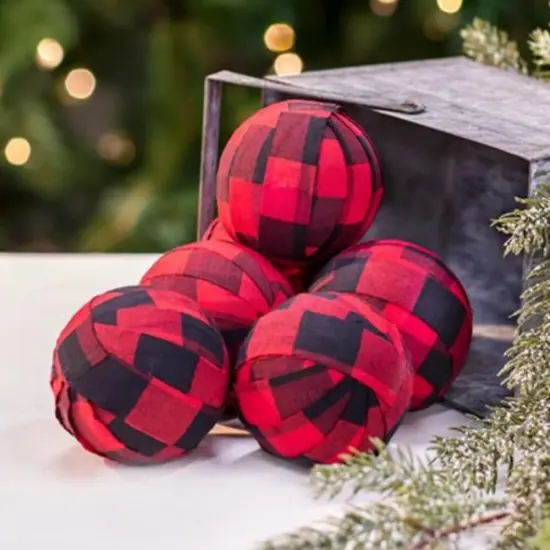 6-Set Buffalo Check Rag Balls Red & Black {1}