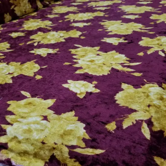 1 Yard Merlot Solar Gold Crushed Velvet Floral Stretch Fabric for Costumes Drapes Apparel 60 Inch Width {2}