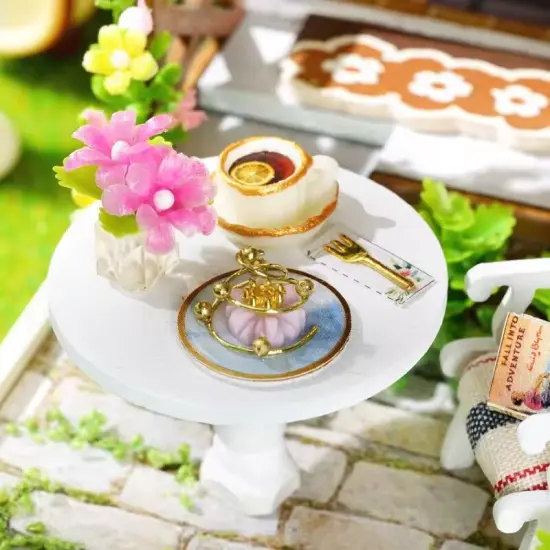 Leisure Time Dollhouse Kit - Miniature Wizardi Roombox Kit {3}