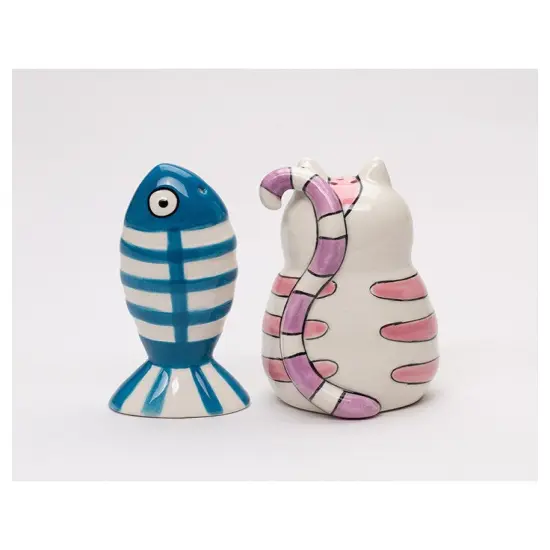 Ceramic Cat & Fish Salt and Pepper Shakers, Cat Lover Gift, Kitchen Decor, Gift for Her {3}