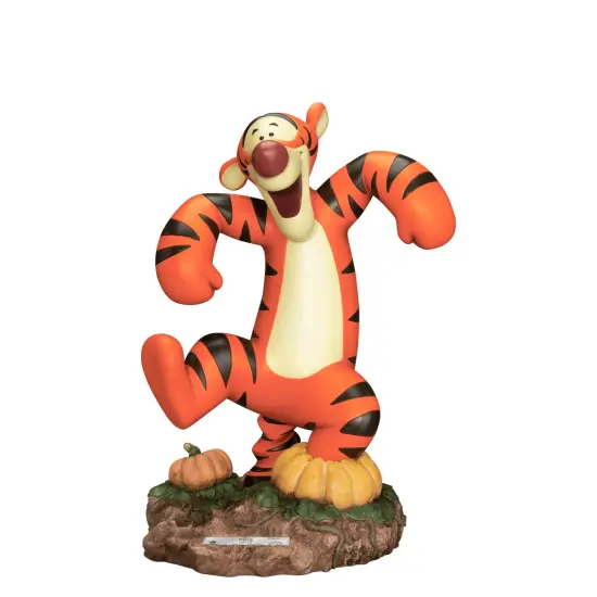 Winnie the Pooh Master Craft Tigger Table Top Statue {1}