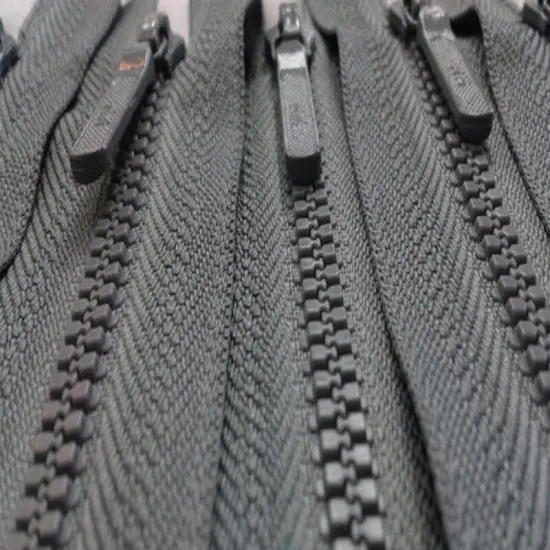 Zipper Grey 5" Molded Plastic 4MM Closed Bottom {6}